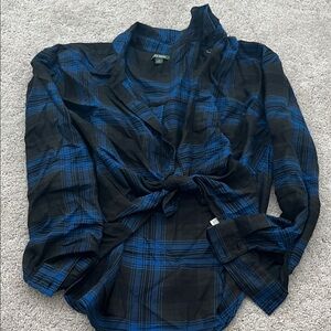 Wild Fable Black and Blue Plaid Button Down Shirt